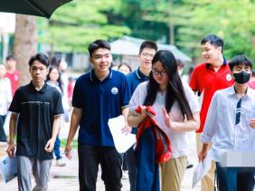 Học phí ngành Ngôn ngữ năm 2025: Cao nhất gần 80 triệu đồng/năm học