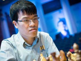 Quang Liêm làm nên lịch sử Champions Chess Tour