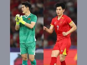 FIFA vinh danh Trung Kiên và Đình Bắc sau chiến tích lịch sử