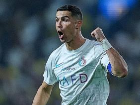Ronaldo lập kỷ lục trong trận thắng đậm của Al Nassr