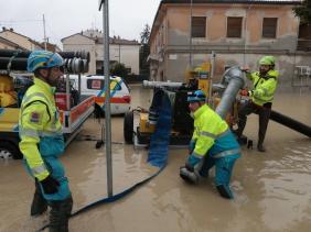 Bão Boris càn quét nhiều vùng của Italy, 1.000 người phải đi sơ tán