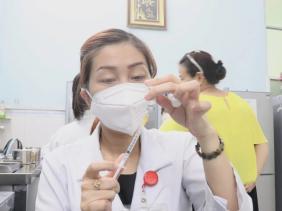 TP.HCM: Vắc xin tiêm chủng mở rộng chỉ đủ dùng 2 tuần