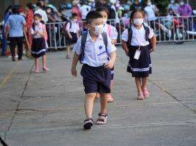 Sở GD&ĐT TP. HCM lùi giờ học với tất cả học sinh các cấp
