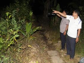 Sạt lở kinh hoàng ở Vĩnh Long, 12 nhà dân rơi xuống sông