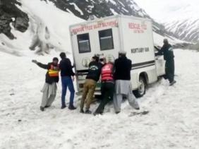 Pakistan: 11 người thiệt mạng do lở tuyết ở đèo Shounter Top