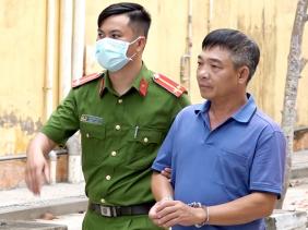 An Giang: Bắt giám đốc phát hành hoá đơn khống