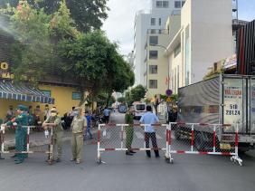 TP.HCM: Cưỡng chế, giao 2 nhà 53 Bis - 53 E Hồ Hảo Hớn cho chủ hợp pháp