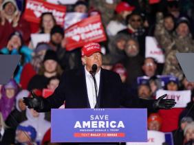 Trump nói tính cách của ông giúp Mỹ tránh chiến tranh