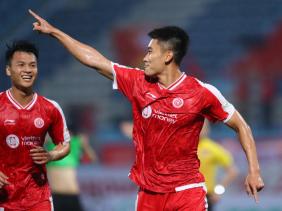 Dính chấn thương phức tạp, Nhâm Mạnh Dũng có thể nghỉ dài hạn