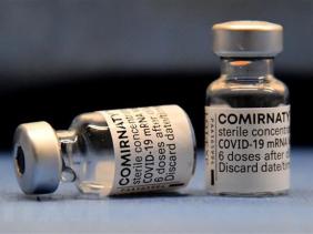 Thế giới “chạy đua” tìm kiếm vaccine ngừa COVID-19 thế hệ mới