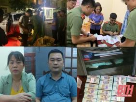 Thanh Hóa: Bắt 2 đối tượng tiêu thụ tiền giả với số lượng 'khủng'