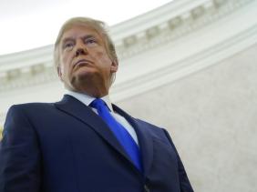 Ông Donald Trump bị nghi ngờ vi phạm luật gián điệp