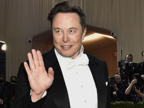 Elon Musk là CEO được trả lương cao nhất hành tinh năm 2021
