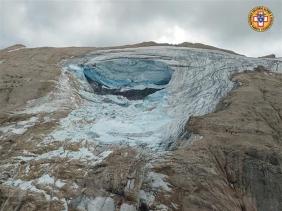 Nối lại hoạt động tìm kiếm cứu nạn sau vụ lở tuyết trên dãy Alps