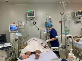 Không có bảo hiểm y tế, bệnh nhân sốt xuất huyết nặng phải chi trả hàng trăm triệu đồng