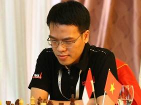 Kỳ thủ Lê Quang Liêm tạo "địa chấn" khi hạ vua cờ thế giới M. Carlsen