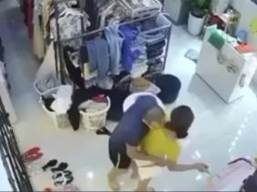 Vụ nữ chủ tiệm quần áo lừa tìm bao cao su, thoát bị hiếp dâm: Danh tính "yêu râu xanh"