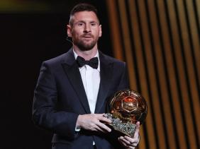 Lionel Messi vượt qua Haaland, Mbappe đoạt Quả bóng vàng lần thứ 8