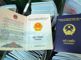 Khẩn trương nghiên cứu sửa đổi, bổ sung quy định về hộ chiếu theo mẫu mới