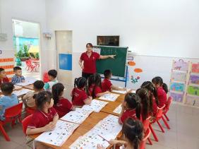 Nở rộ học chữ trước khi vào lớp 1