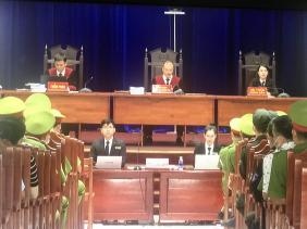 Tạm nghỉ 5 ngày phiên tòa xét xử đại án buôn lậu xăng dầu tại Đồng Nai