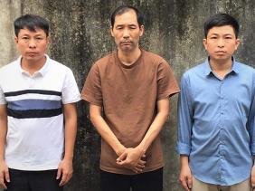 Quá trình làm việc với cơ quan điều tra, Hồ Văn Tam khai nhận, bản thân làm nghề buôn bán phế liệu, thường trú tại TP.Thái Nguyên. Duy và Thắng là phóng viên thử việc của Tạp chí Năng lượng sạch Việt Nam và địa bàn hoạt động là từ Ninh Bình trở ra trở ra phía Bắc.  Các đối tượng khai nhận, do nhận thấy môi trường đang là vấn đề nhạy cảm nên đã câu kết với nhau để lừa đảo chiếm đoạt tài sản.  Đối tượng Hồ Văn Tam phối hợp với một đối tượng khác có được giấy giới thiệu giả, rồi Tam tự viết vào giấy với nội du