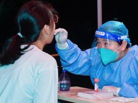 Covid-19 bùng phát, 1,7 triệu người ở tỉnh Trung Quốc bị phong tỏa
