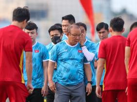 HLV Park Hang-seo lại thay đổi đội hình xuất phát trước U.23 Malaysia