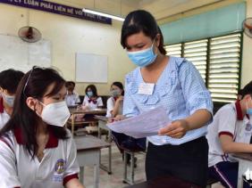 Ngày thi tốt nghiệp THPT cận kề, thí sinh lo sốt vó vì chưa có căn cước công dân
