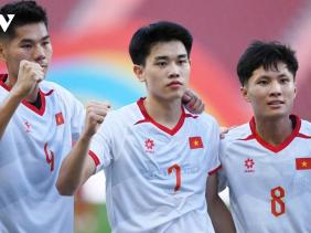 Bảng xếp hạng bóng đá SEA Games 33 mới nhất: U22 Việt Nam có thêm cơ hội