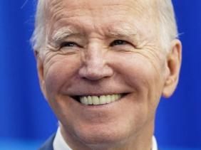Bầu cử sơ bộ Mỹ: Ông Biden thắng đề cử, ông Trump sắp cán đích