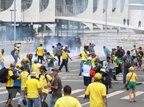 Tổng thống Brazil Lula da Silva tuyên bố tình trạng khẩn cấp ở thủ đô