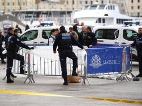 Cảnh sát Pháp bắt giữ 2 đối tượng dọa đánh bom tại Paris