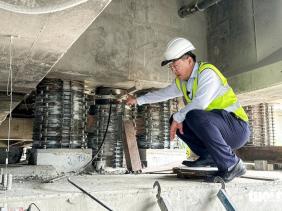 Cầu Bình Triệu 1 nâng đủ 1,08m, Sở Xây dựng TP.HCM muốn hoàn thành sớm hơn kế hoạch