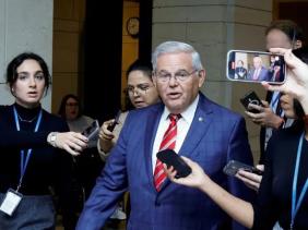 Thượng nghị sĩ Mỹ Menendez bị truy tố thêm tội làm gián điệp cho Ai Cập