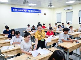 Vì sao điểm chuẩn đại học năm 2025 biến động ngoài dự đoán?