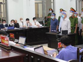 Xét xử 2 cựu Chủ tịch tỉnh Khánh Hòa và 5 đồng phạm: Giao đất dự án vì... tin cấp dưới?
