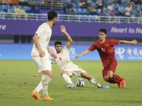 Olympic Việt Nam khó qua ải nhà đương kim vô địch