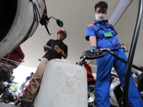 Giá xăng dầu hôm nay 11.10.2022: 'Nóng' trước giờ điều chỉnh giá