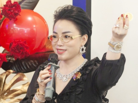 Bán vàng thỏi giả cho khách hàng, Chủ tịch Công ty Coco Lee Diamond Hà Nội bị khởi tố