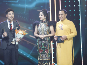 Thanh Sơn đoạt giải Nam diễn viên ấn tượng tại VTV Awards 2022