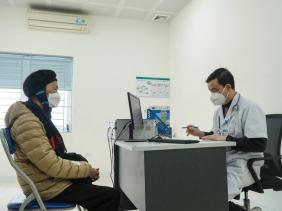 Từ 1-1-2024, người trên 75 tuổi được ưu tiên khi khám, chữa bệnh