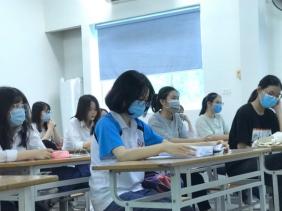 Thi tốt nghiệp THPT 2022: Không bắt buộc đeo khẩu trang trong phòng thi