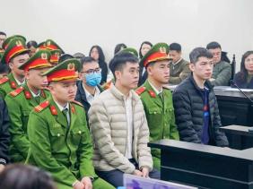 Ông trùm sữa giả Hiup: 'Sữa không có chất độc hại, con bị cáo cũng uống'