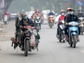 Hà Nội chưa cấm xe máy xăng trong toàn bộ Vành đài 1 từ ngày 1/7