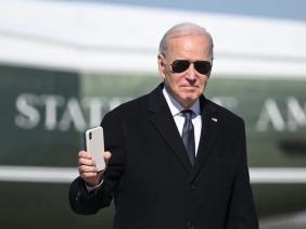 Đảng Dân chủ lo lắng về ông Biden
