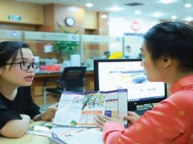 Thủ tướng yêu cầu khẩn trương thanh tra, giám sát bán bảo hiểm qua ngân hàng