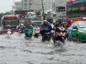 Mưa lớn tại Nam Bộ sẽ còn kéo dài tới khi nào?