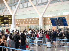 Cục Hàng không: Bảo đảm quyền lợi hành khách khi điều chỉnh chuyến bay