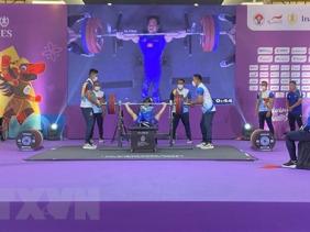 Chờ đợi tấm HCV của lực sỹ Lê Văn Công tại ASEAN Para Games 12